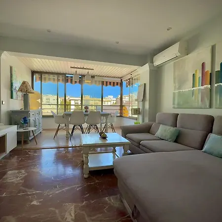 Downtown 13 By Homing Apartment *