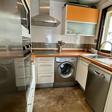 Apartament Downtown 13 By Homing Marbella